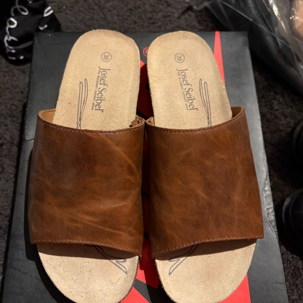 Josef Seibel Women's Brown Leather Slide Sandals